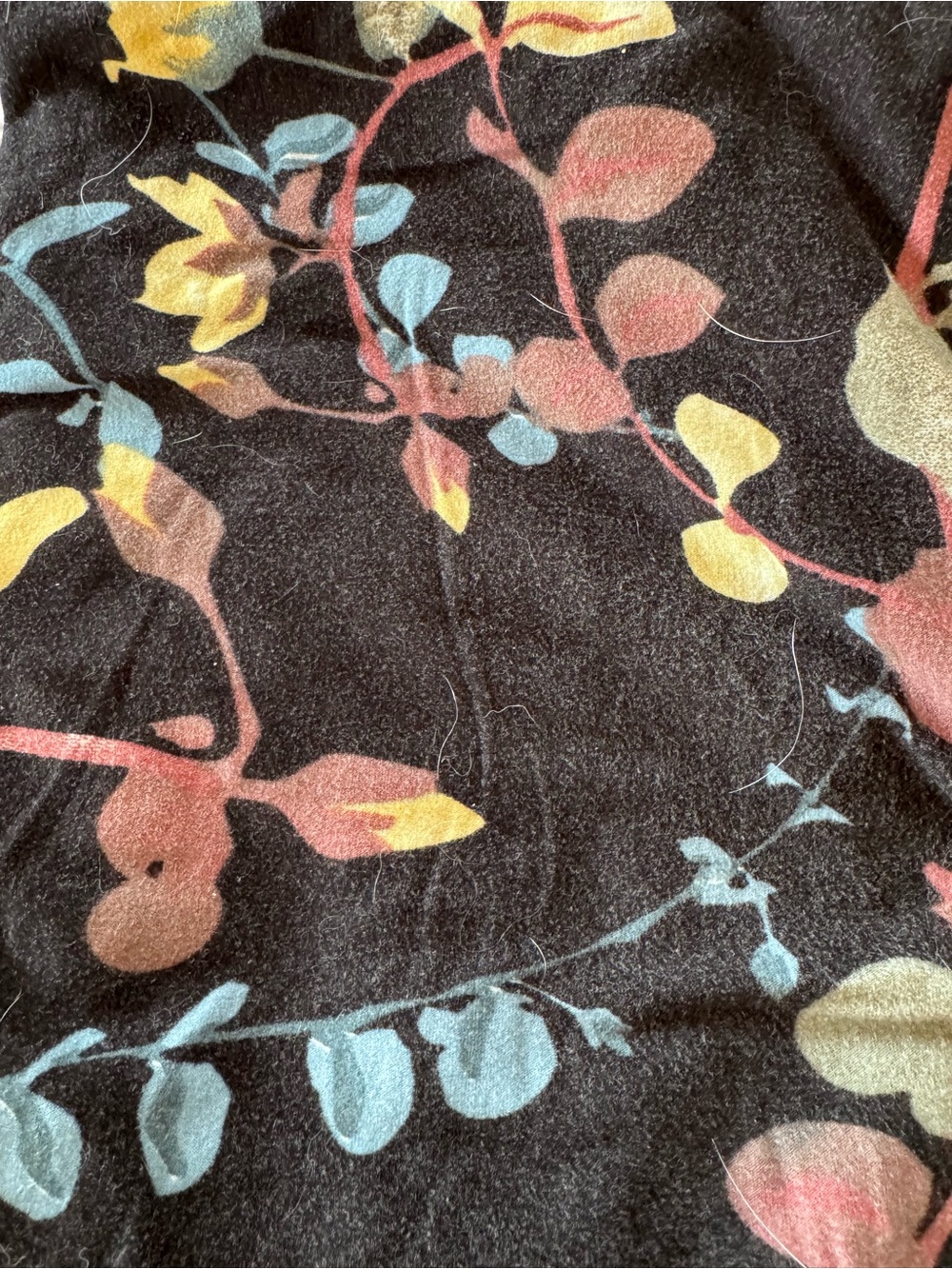 Women's Black Leggings with Leaf designs